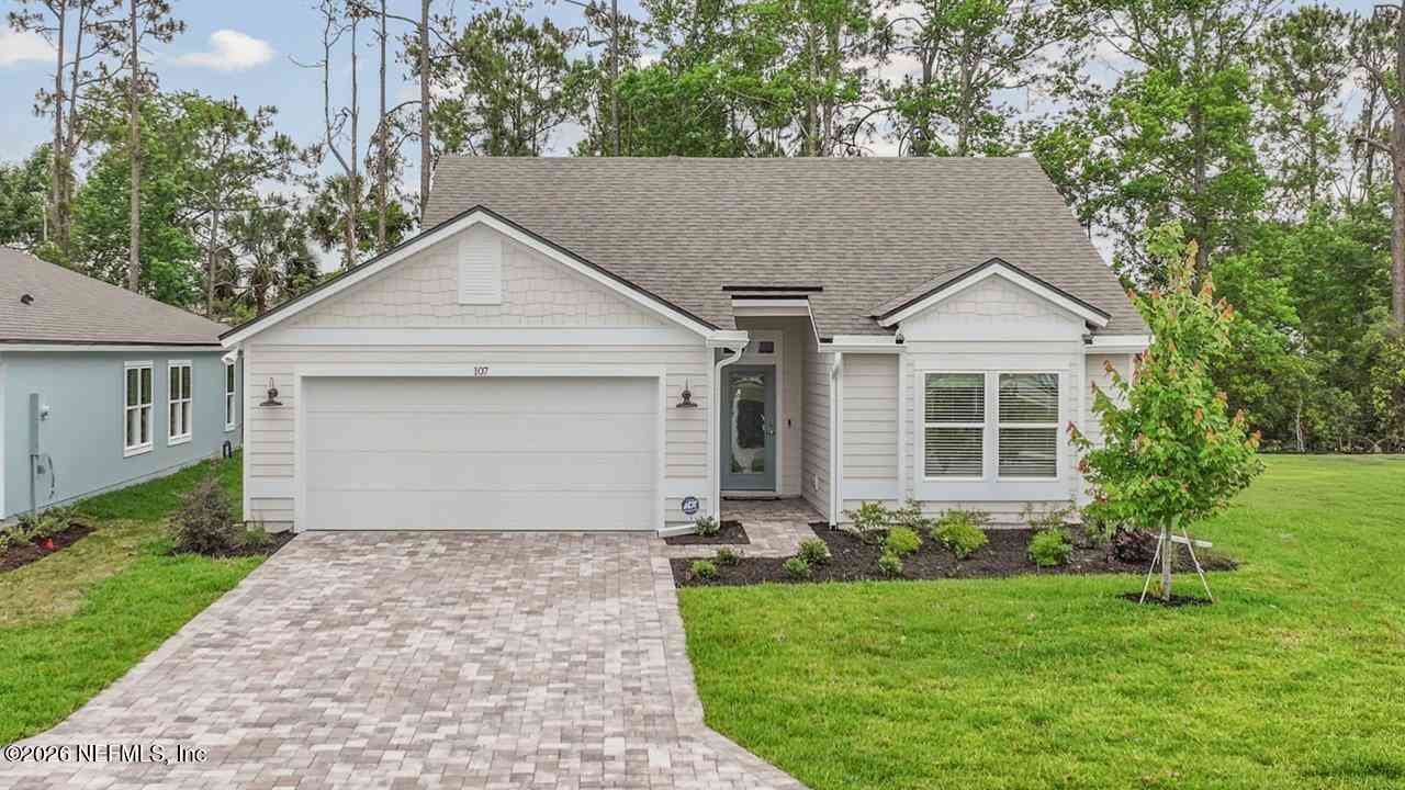 Homes For Sale - 107 Green Circle<br/> Flagler County, Palm Coast, FL 32164