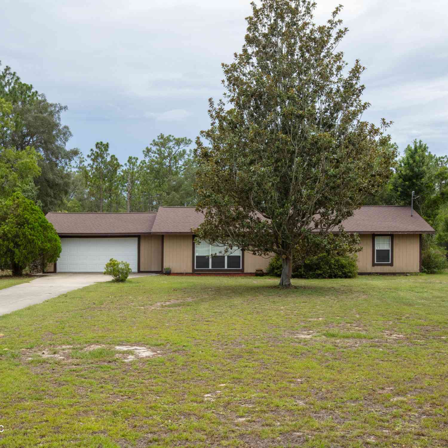 Homes For Sale - 692 SE 41st Street<br/> Bradford County, Keystone Heights, FL 32656