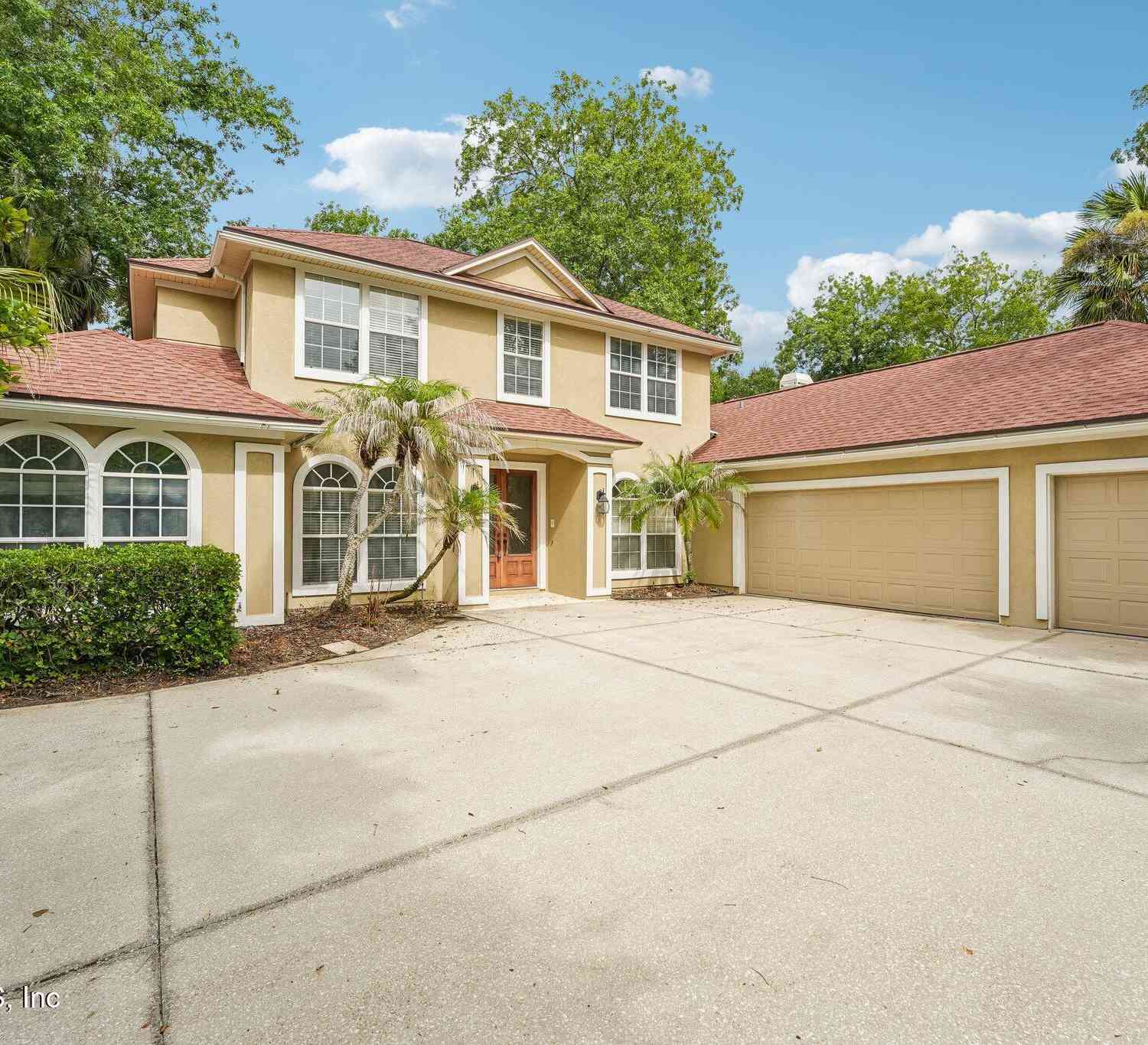 Homes For Sale - 1520 Harrington Park Drive<br/> Jacksonville, FL 32225