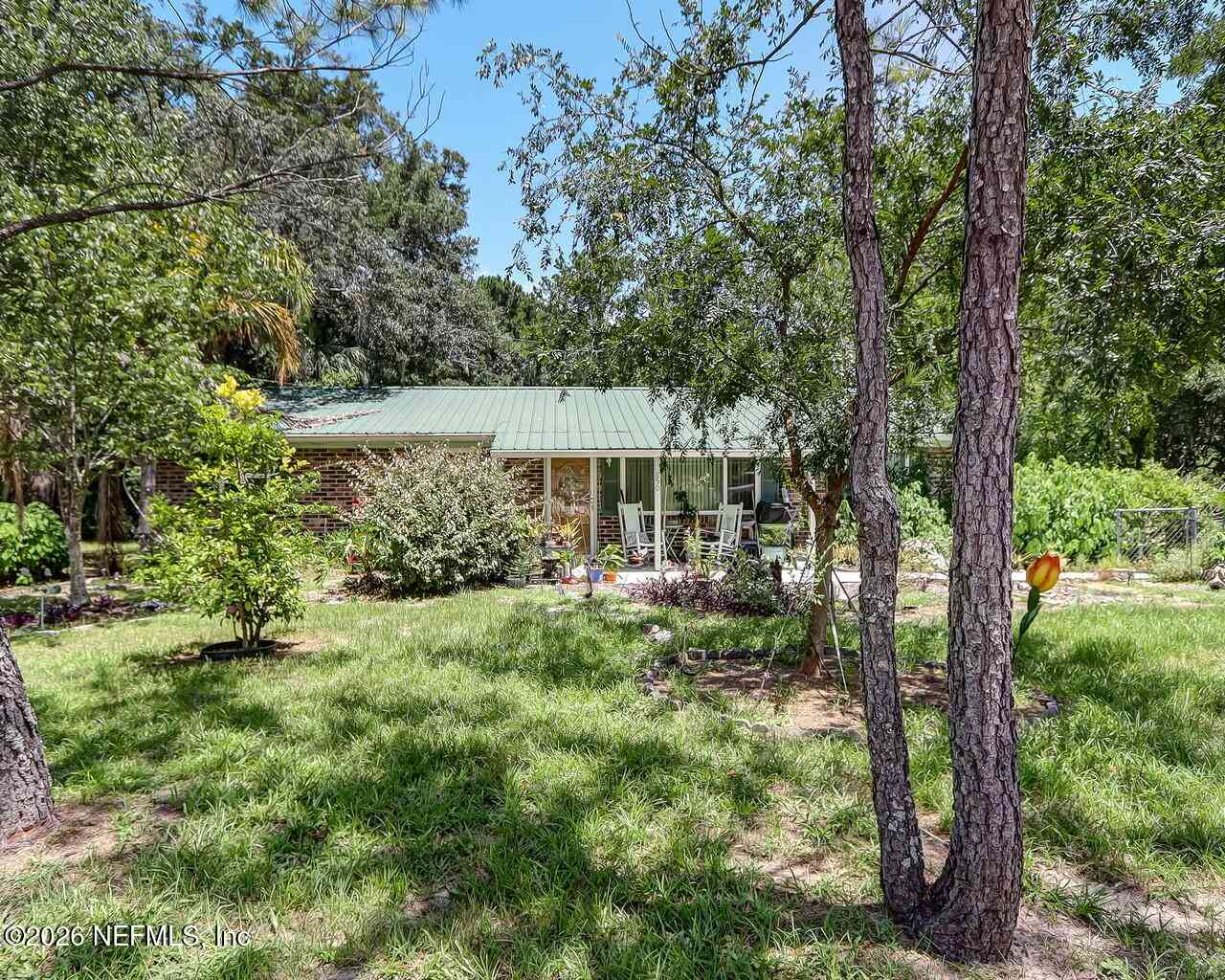 Homes For Sale - 850 Cooks Lane<br/> Clay County, Green Cove Springs, FL 32043