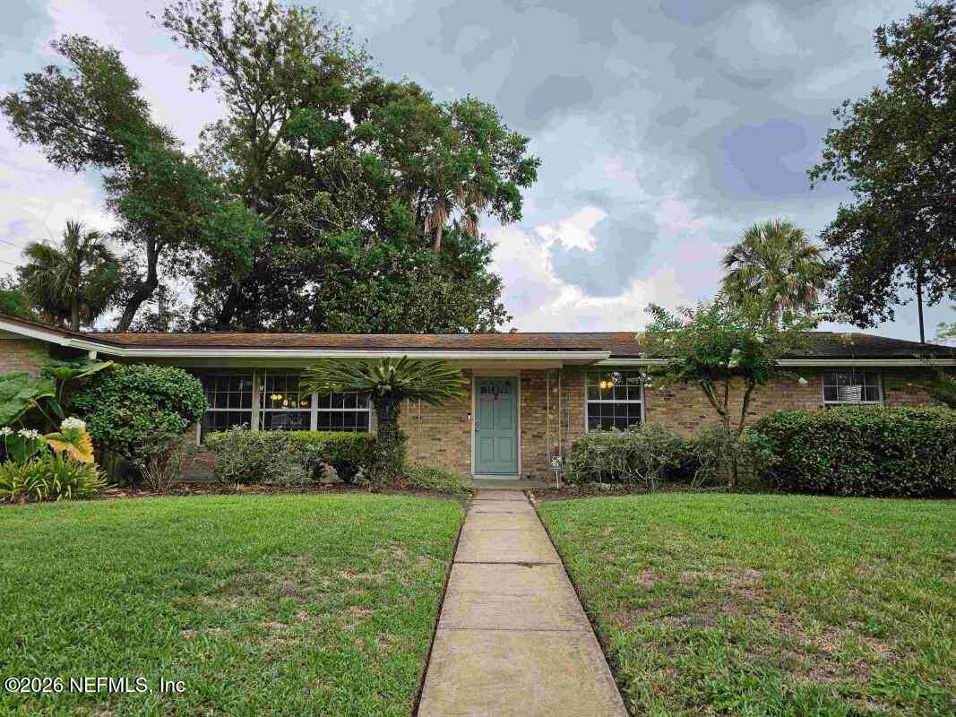 Homes For Rent - 2 Fairway Road<br/> Jacksonville Beach, FL 32250