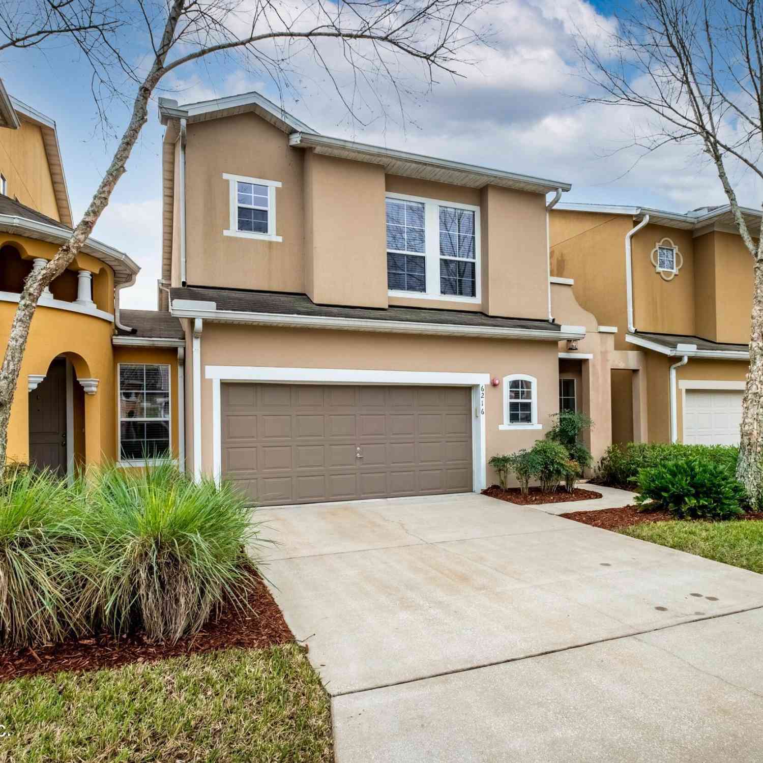 Homes For Rent - 6216 Clearsky Drive<br/> Jacksonville, FL 32258