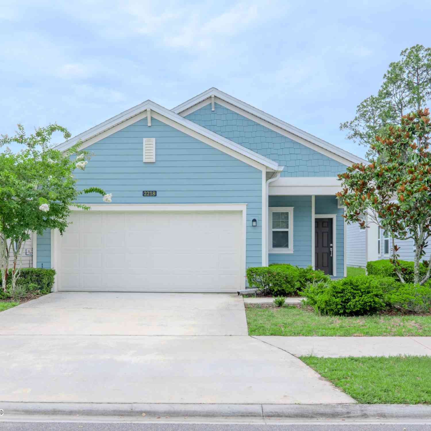 Homes For Sale - 2218 Major Oak Street<br/> Jacksonville, FL 32218