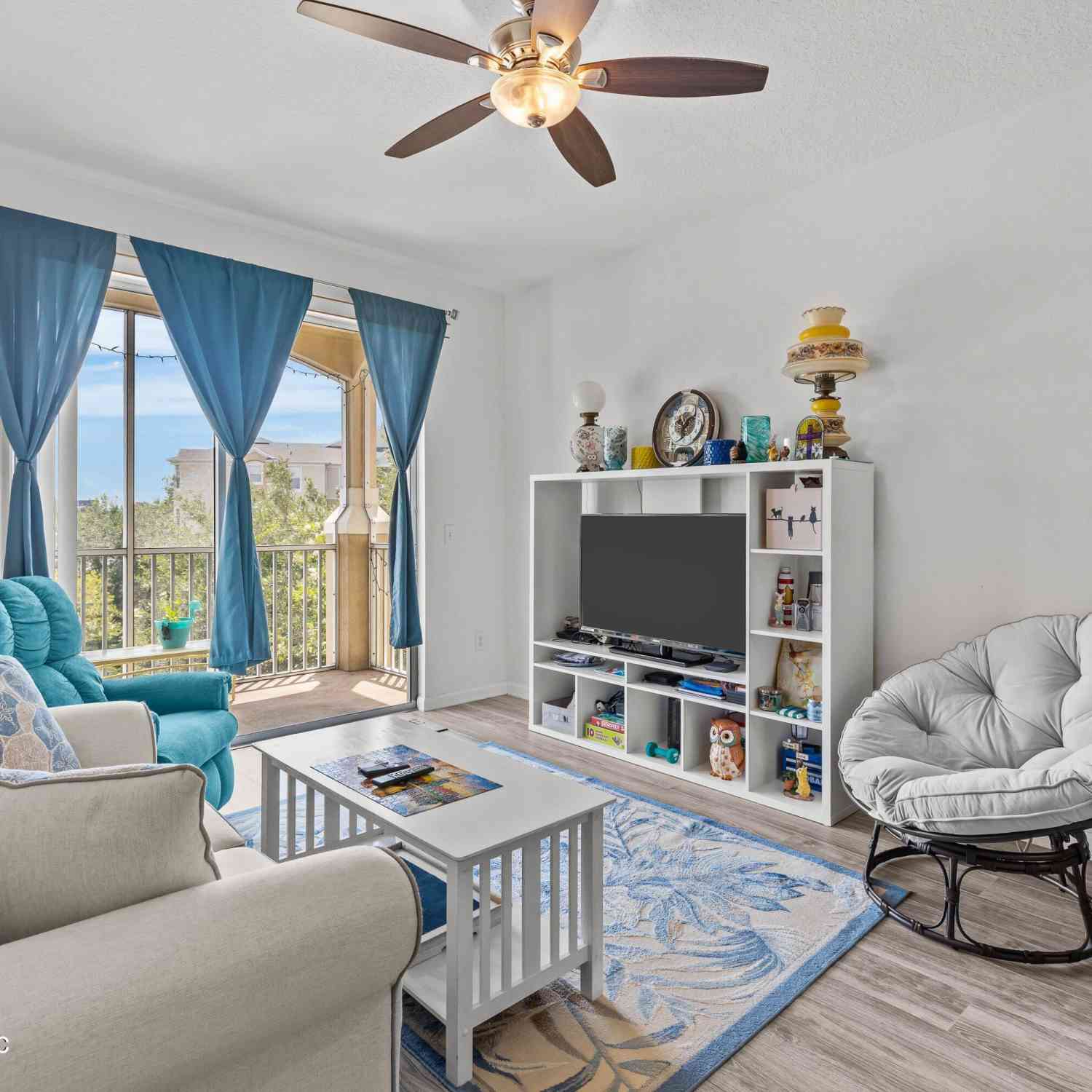 Condo For Sale - 7801 Point Meadows Drive #2302<br/> Duval County, Jacksonville, FL 32256