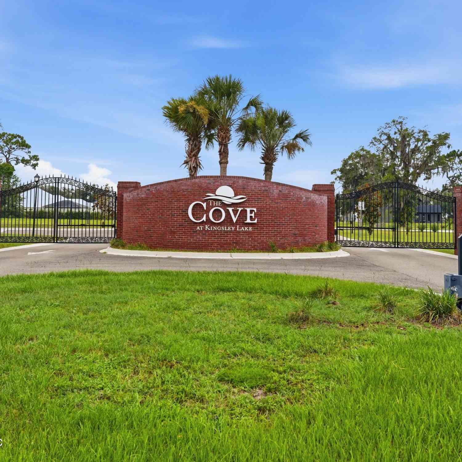 Vacant Land For Sale - 4010 Buena Vista Avenue<br/> Starke, FL 32091