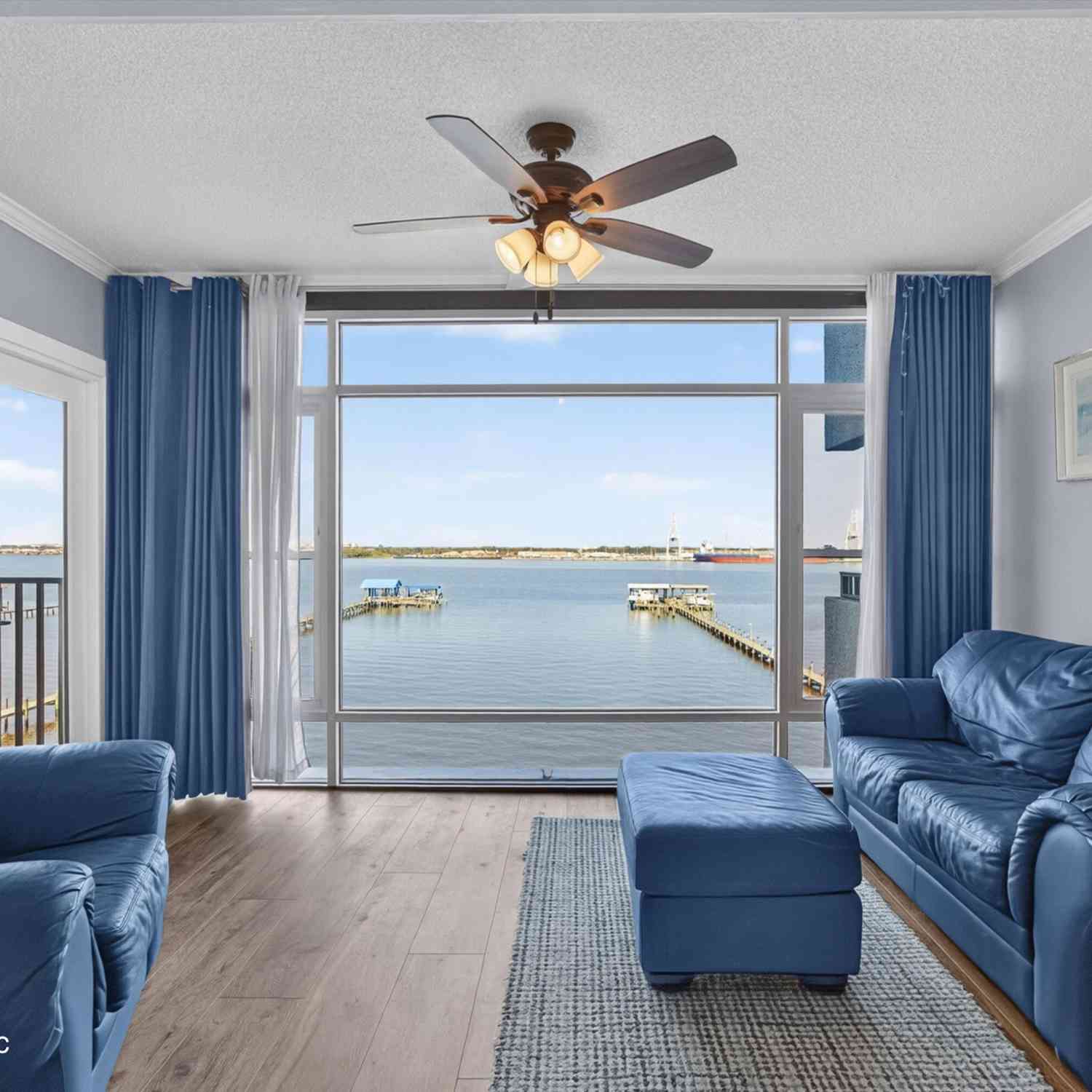 Condo For Sale - 2280 Shepard Street #502<br/> Duval County, Jacksonville, FL 32211