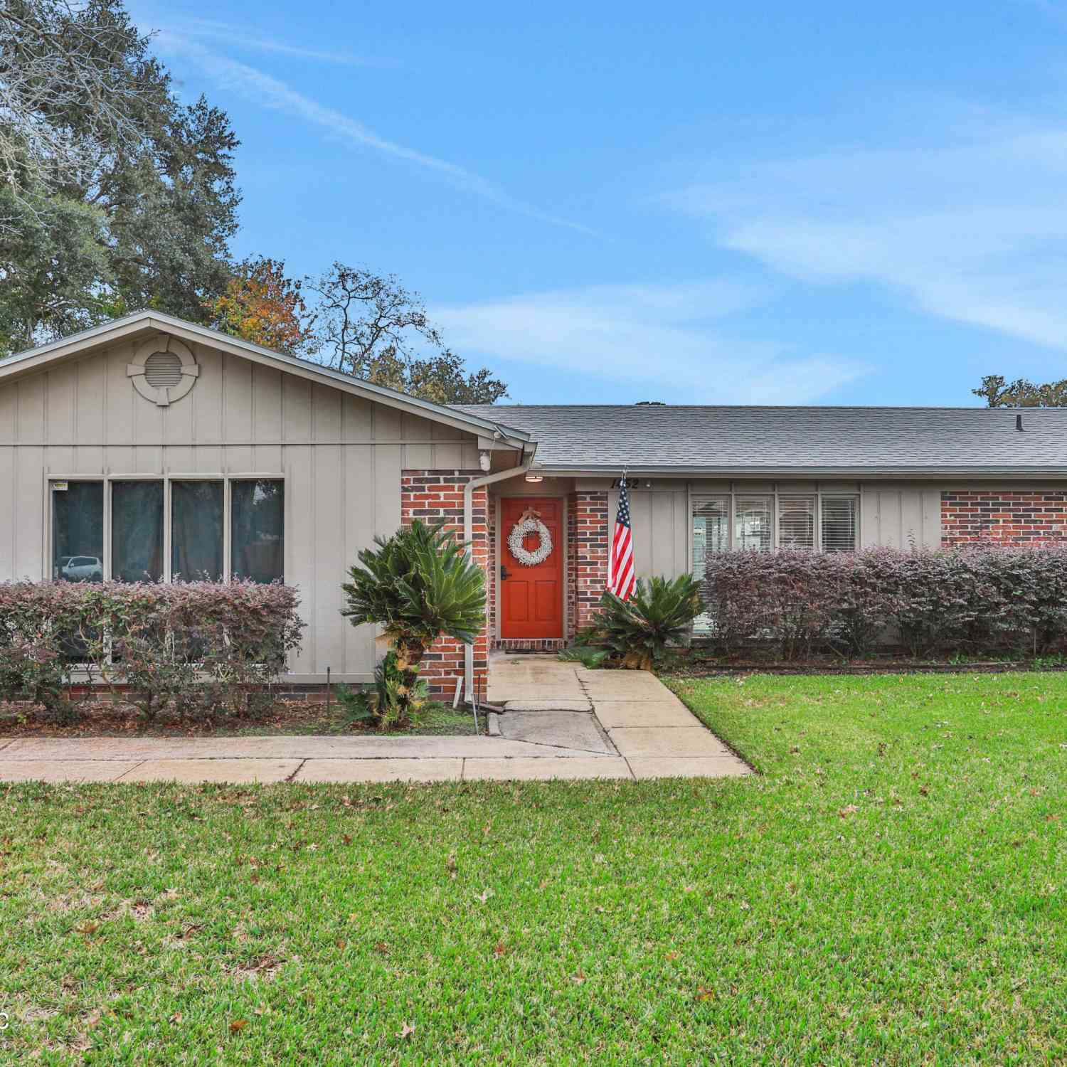 Homes For Sale - 1452 Marcia Drive<br/> Orange Park, FL 32073