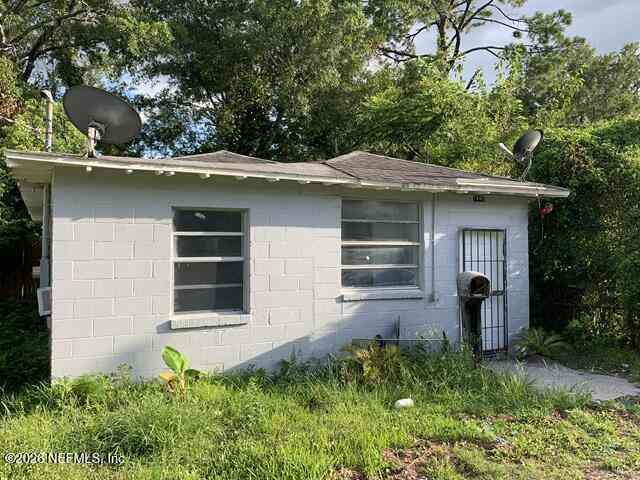 Homes For Sale - 1440 W 24th Street<br/> Jacksonville, FL 32209