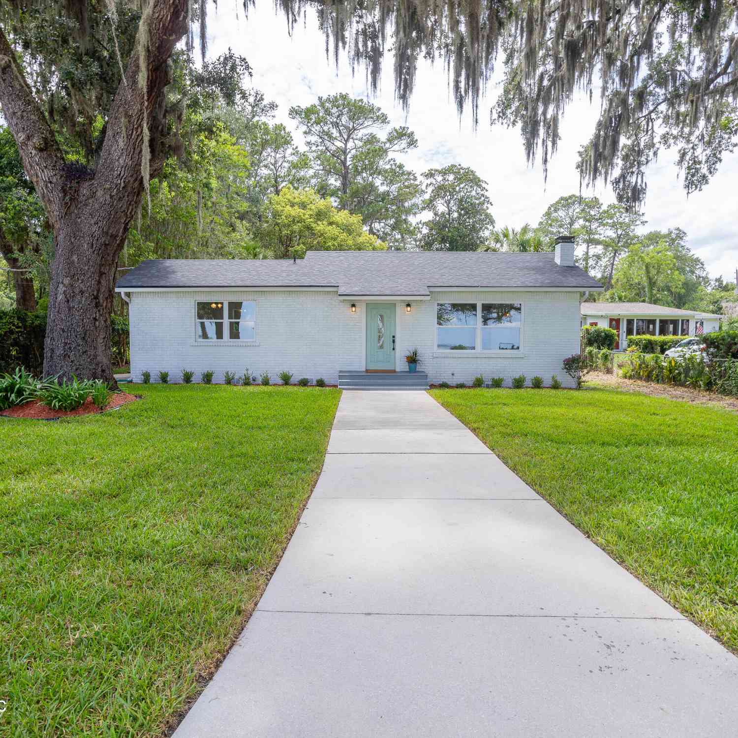 Homes For Sale - 1024 River Road<br/> Orange Park, FL 32073