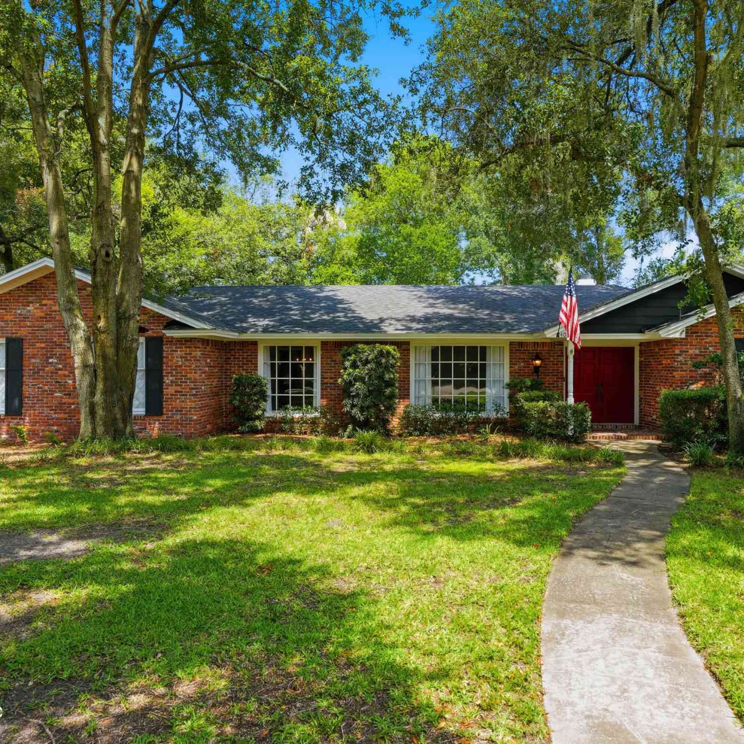 Homes For Sale - 4019 Old Mill Cove Trail<br/> Jacksonville, FL 32277