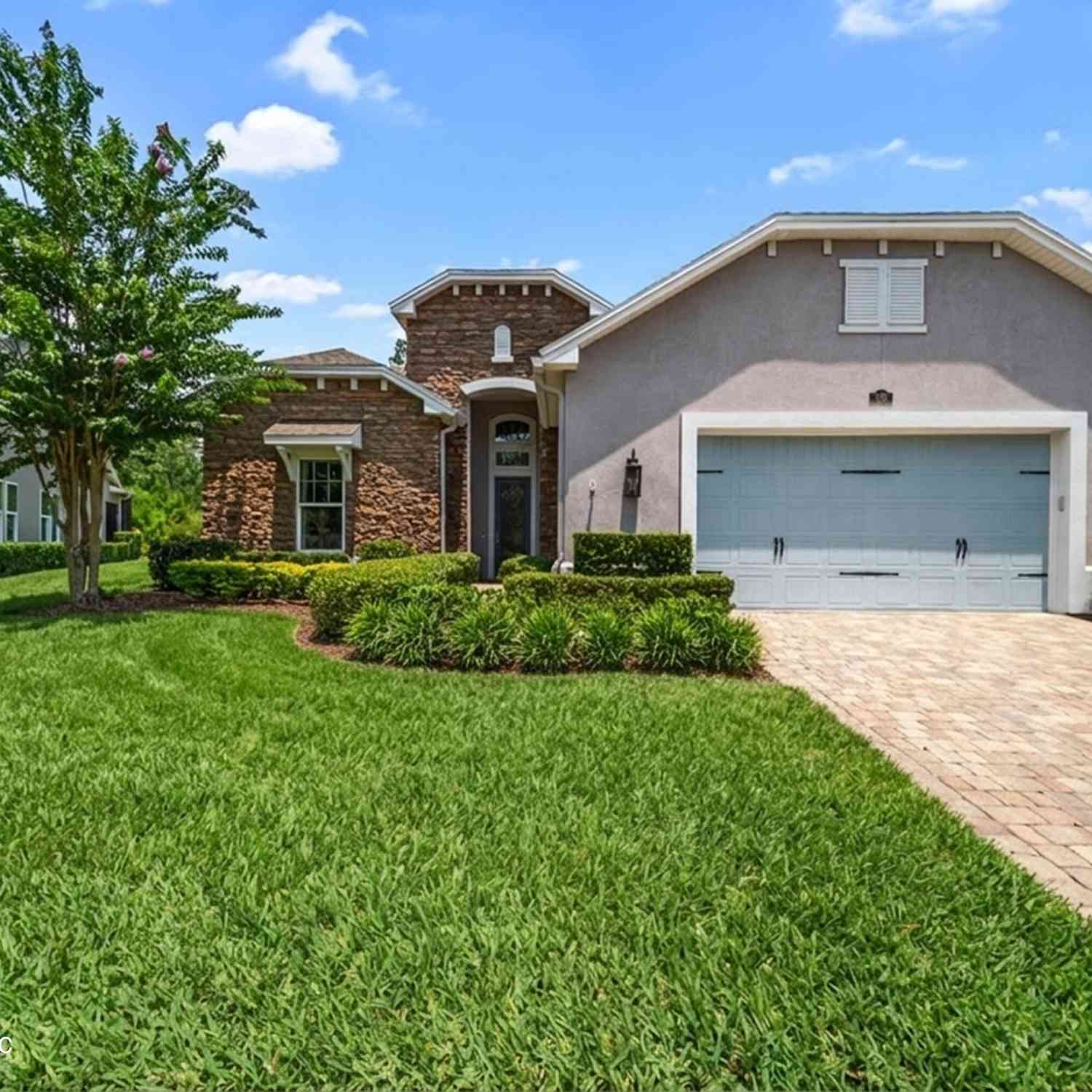 Homes For Sale - 116 Hatter Drive<br/> Jacksonville, FL 32081