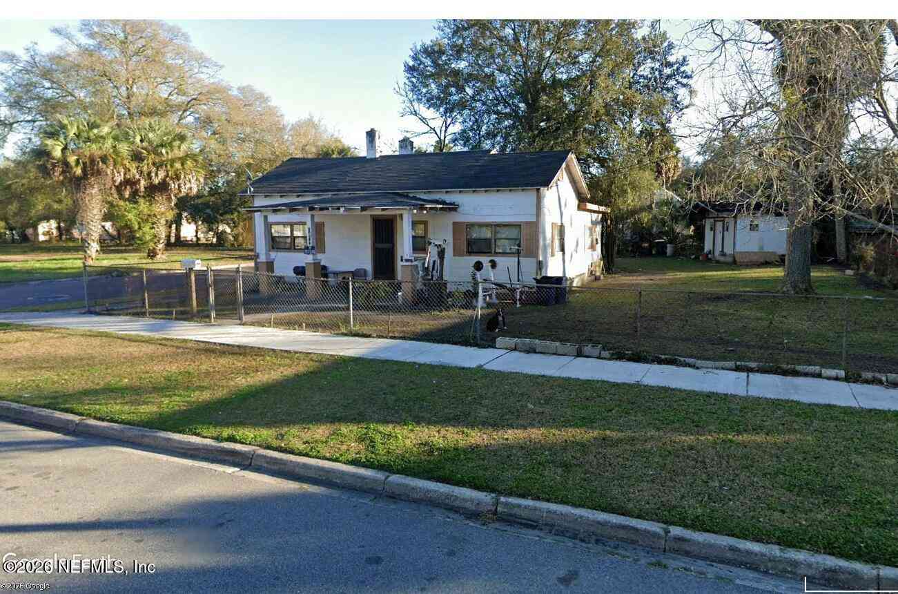 Homes For Sale - 1454 W 6th Street<br/> Jacksonville, FL 32209