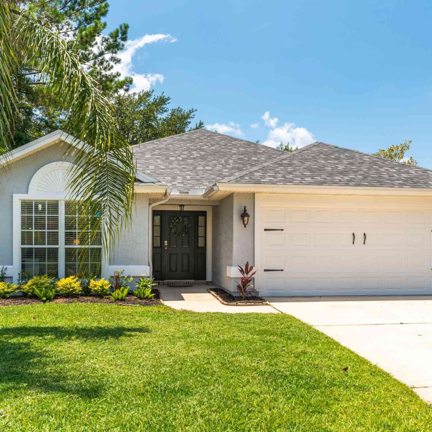 Homes For Rent - 1442 Laurel Oak Drive<br/> Orange Park, FL 32003