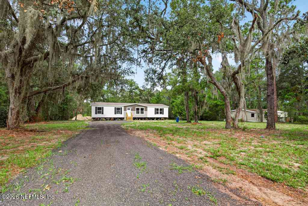 Mobile Home For Sale - 3216 Mill Creek Road<br/> Clay County, Middleburg, FL 32068
