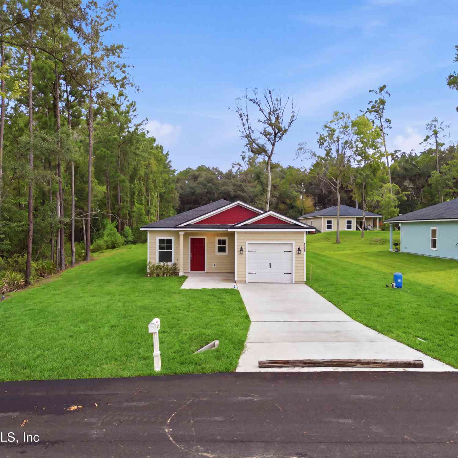 Homes For Sale - 8763 Susie Street<br/> Jacksonville, FL 32210