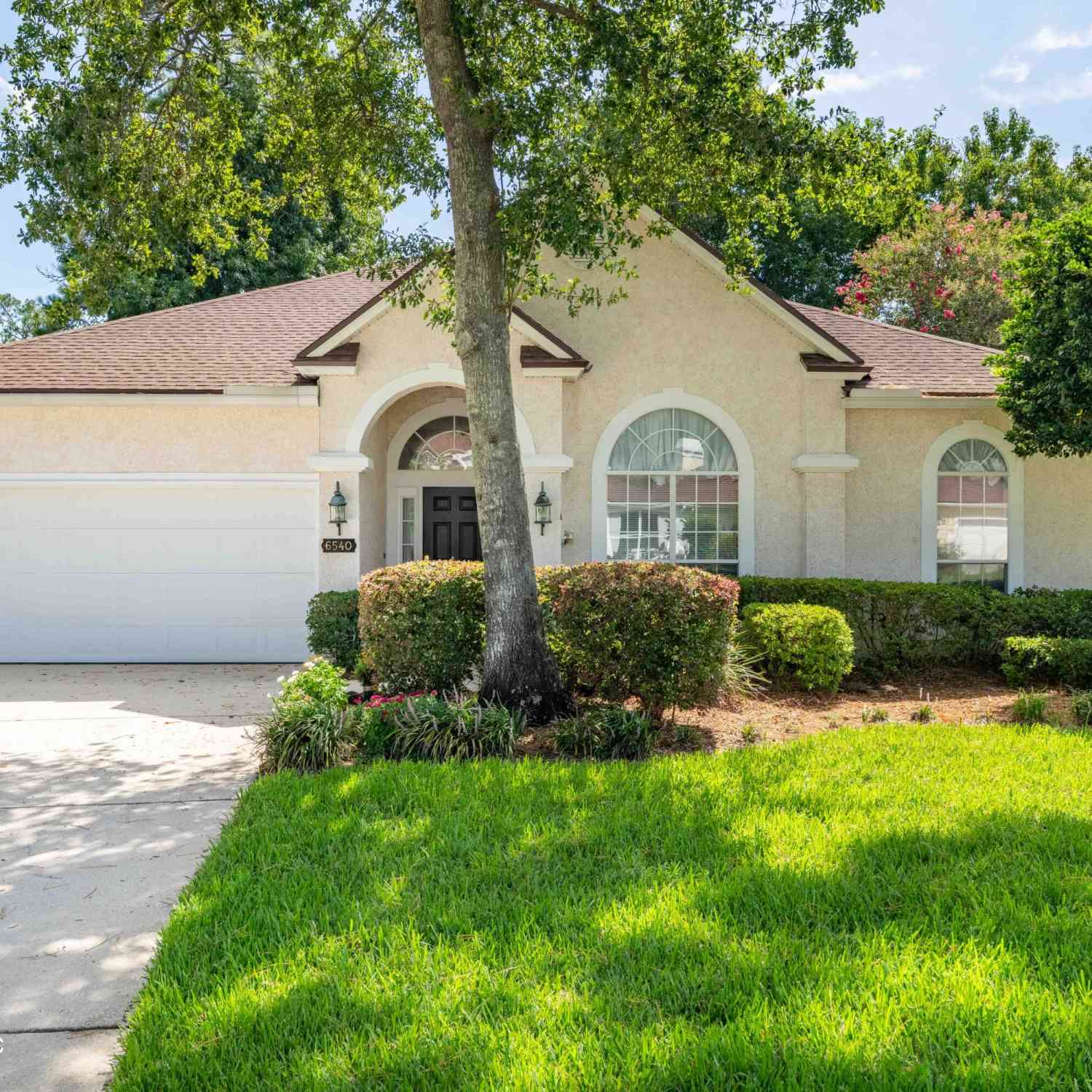 Homes For Sale - 6540 Burnham Circle<br/> Ponte Vedra Beach, FL 32082