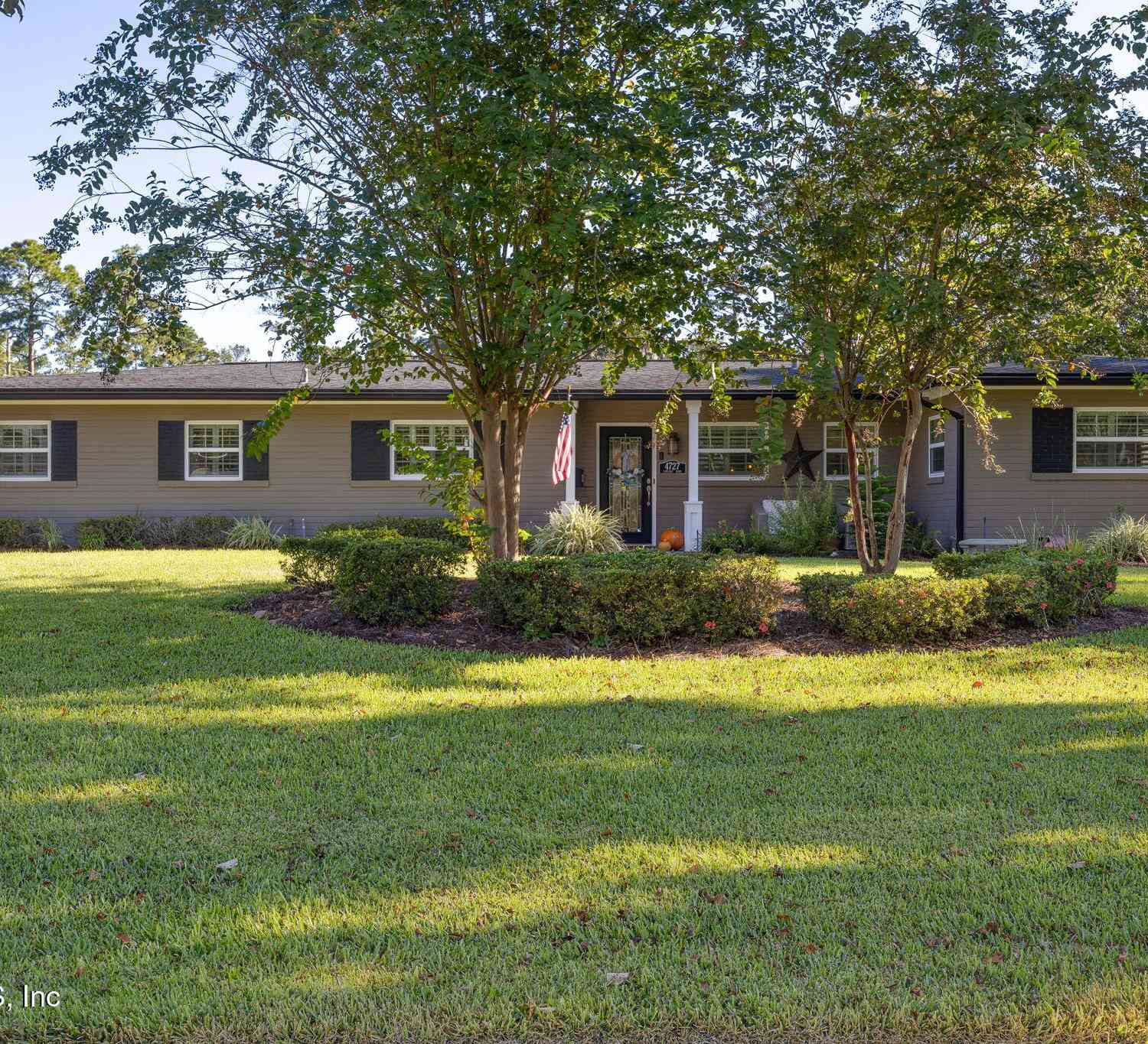 Homes For Sale - 4727 Carlisle Road<br/> Duval County, Jacksonville, FL 32210