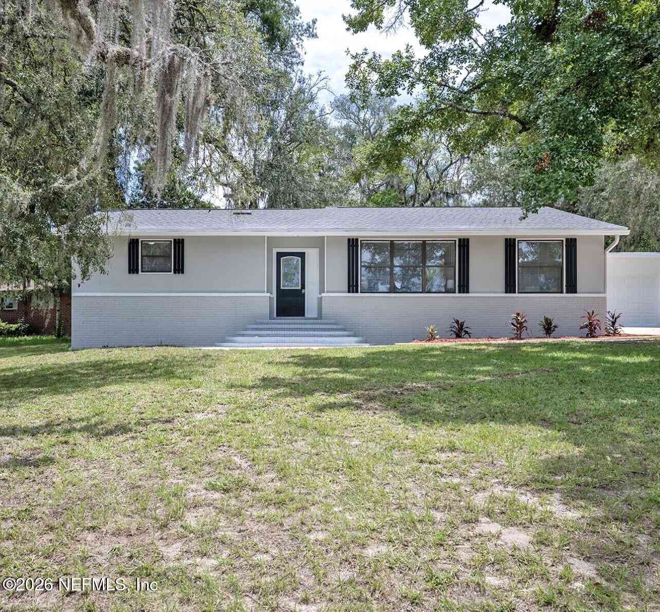 Homes For Sale - 440 Taurus Lane<br/> Orange Park, FL 32073