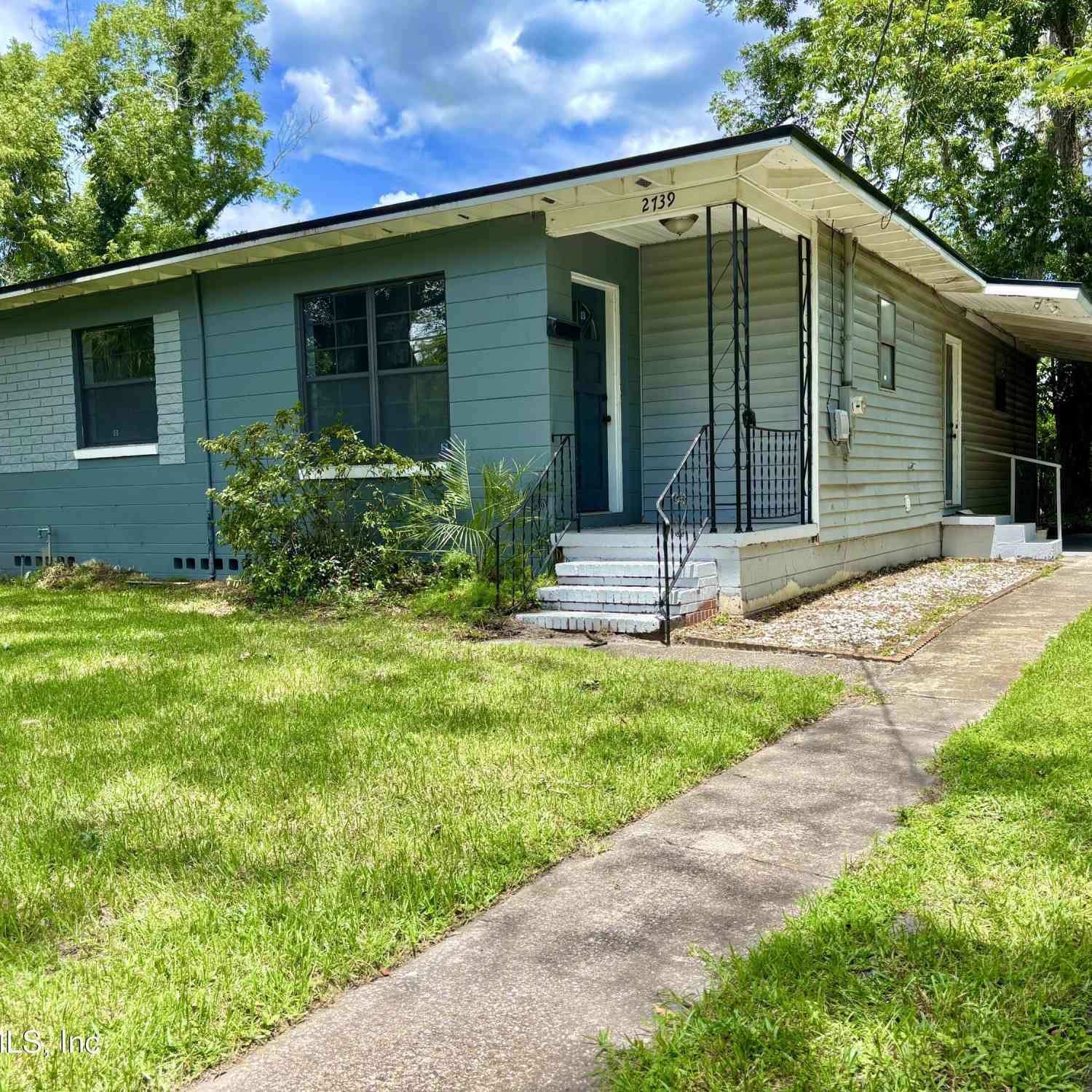 Homes For Sale - 2739 King Cole Drive<br/> Jacksonville, FL 32209