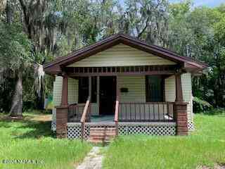 Homes For Sale - 653 E 28th Street<br/> Jacksonville, FL 32206