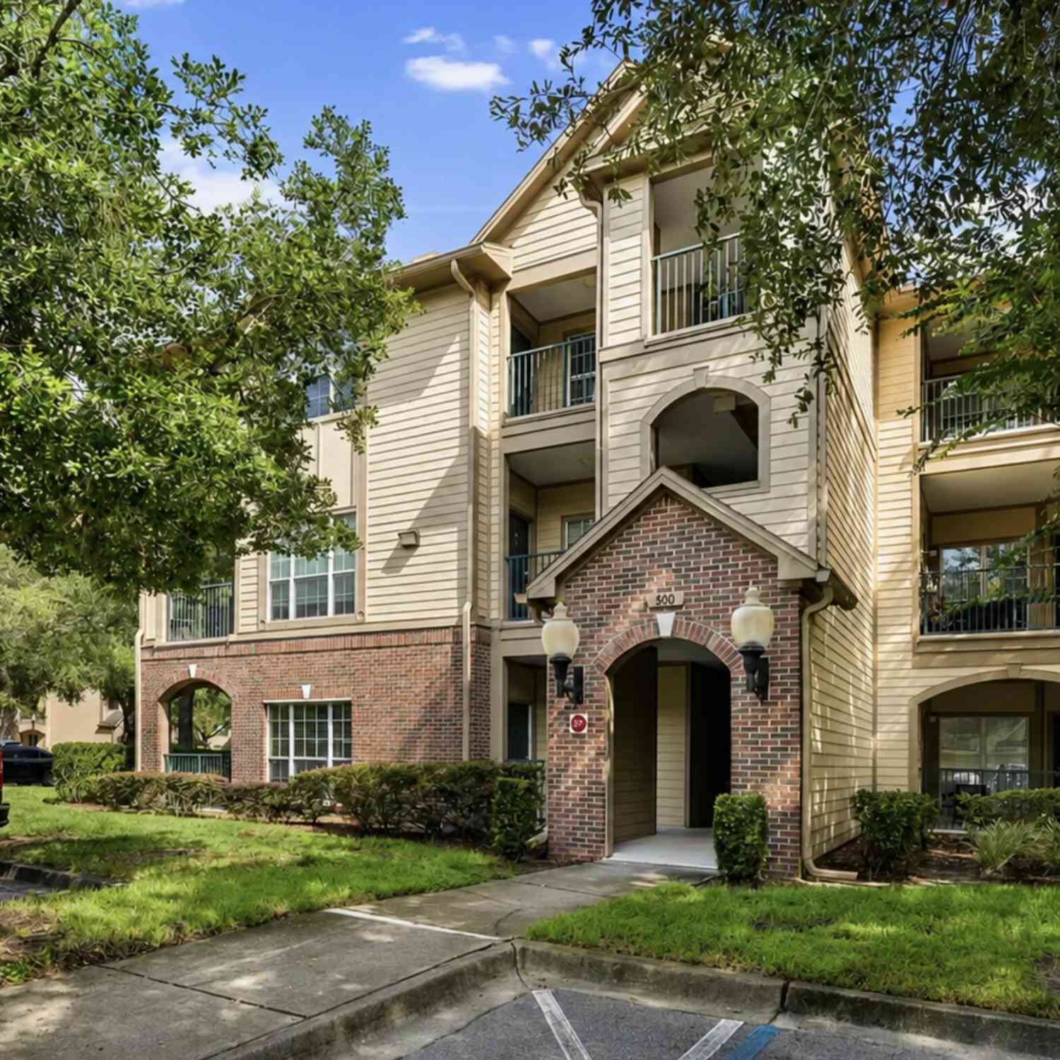 Condo For Sale - 7800 Point Meadows Drive #134<br/> Jacksonville, FL 32256
