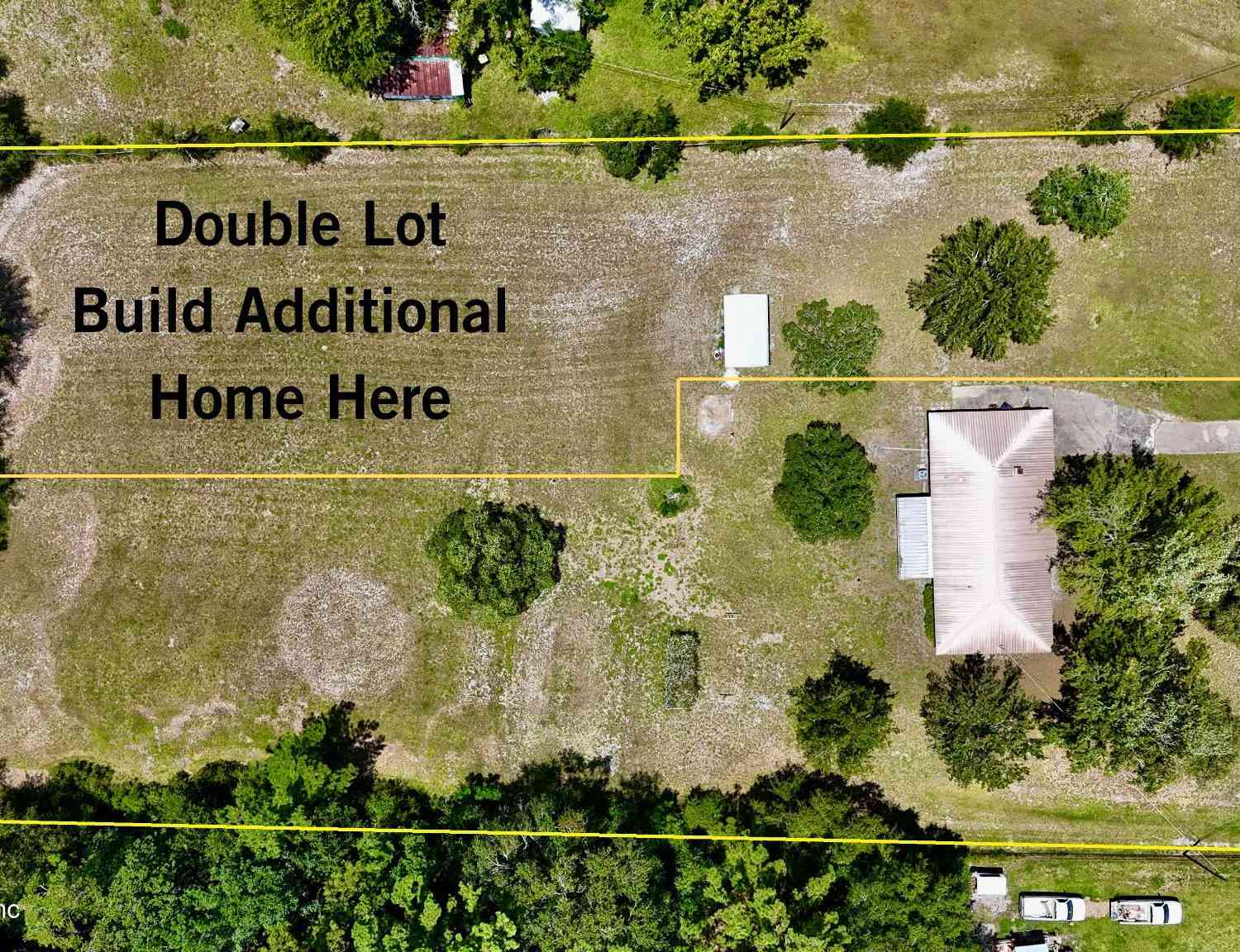 Homes For Sale - 86211 Weldon Avenue<br/> Yulee, FL 32097
