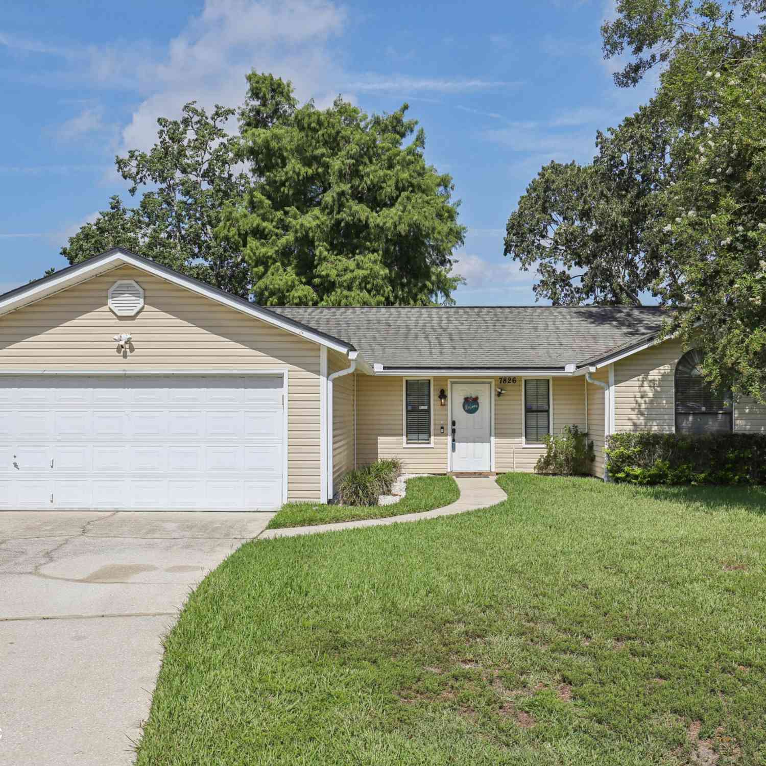 Homes For Sale - 7826 Allspice Circle<br/> Jacksonville, FL 32244
