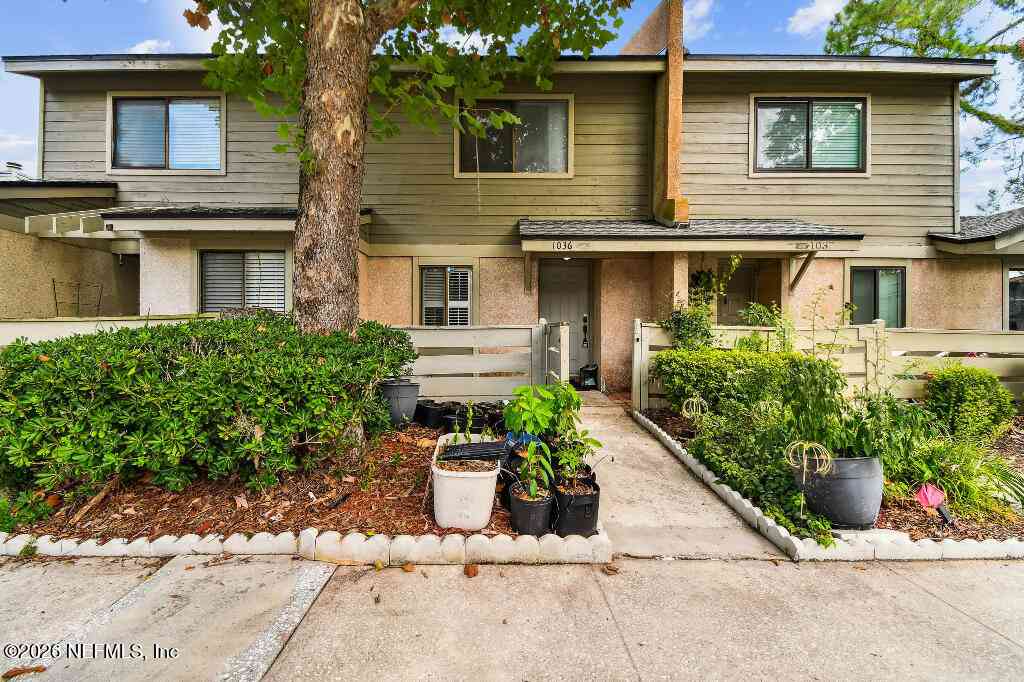 Condo For Sale - 7701 Baymeadows Circle #1036<br/> Duval County, Jacksonville, FL 32256