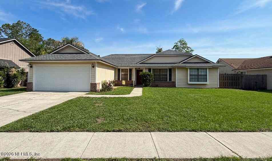Homes For Sale - 8869 Rose Hill Drive<br/> Jacksonville, FL 32221