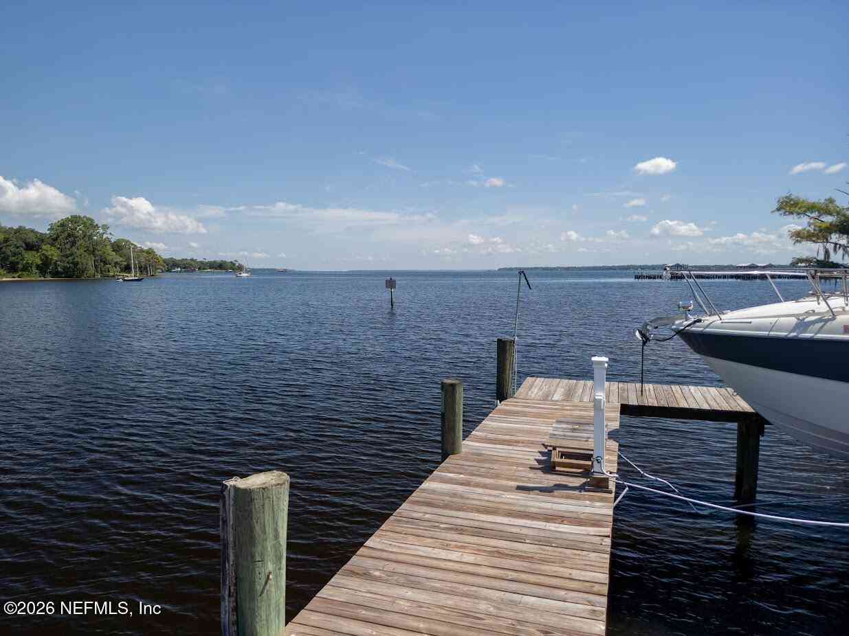Condo For Sale - 120 Governor Street #101<br/> Green Cove Springs, FL 32043