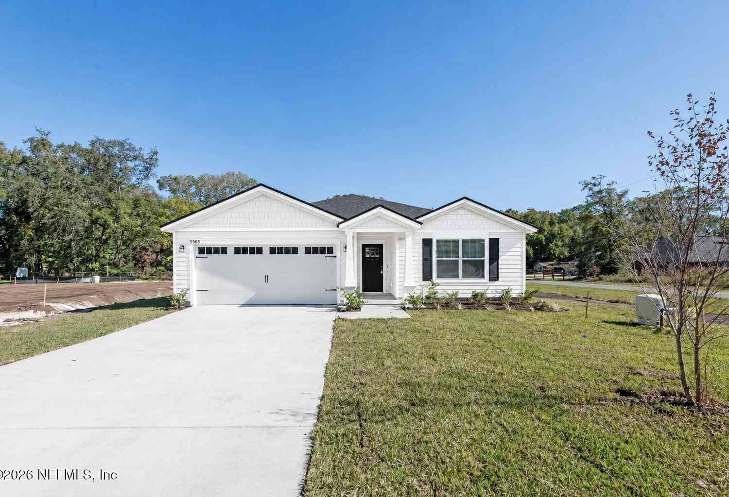 Homes For Sale - 8239 Berry Avenue<br/> Jacksonville, FL 32211