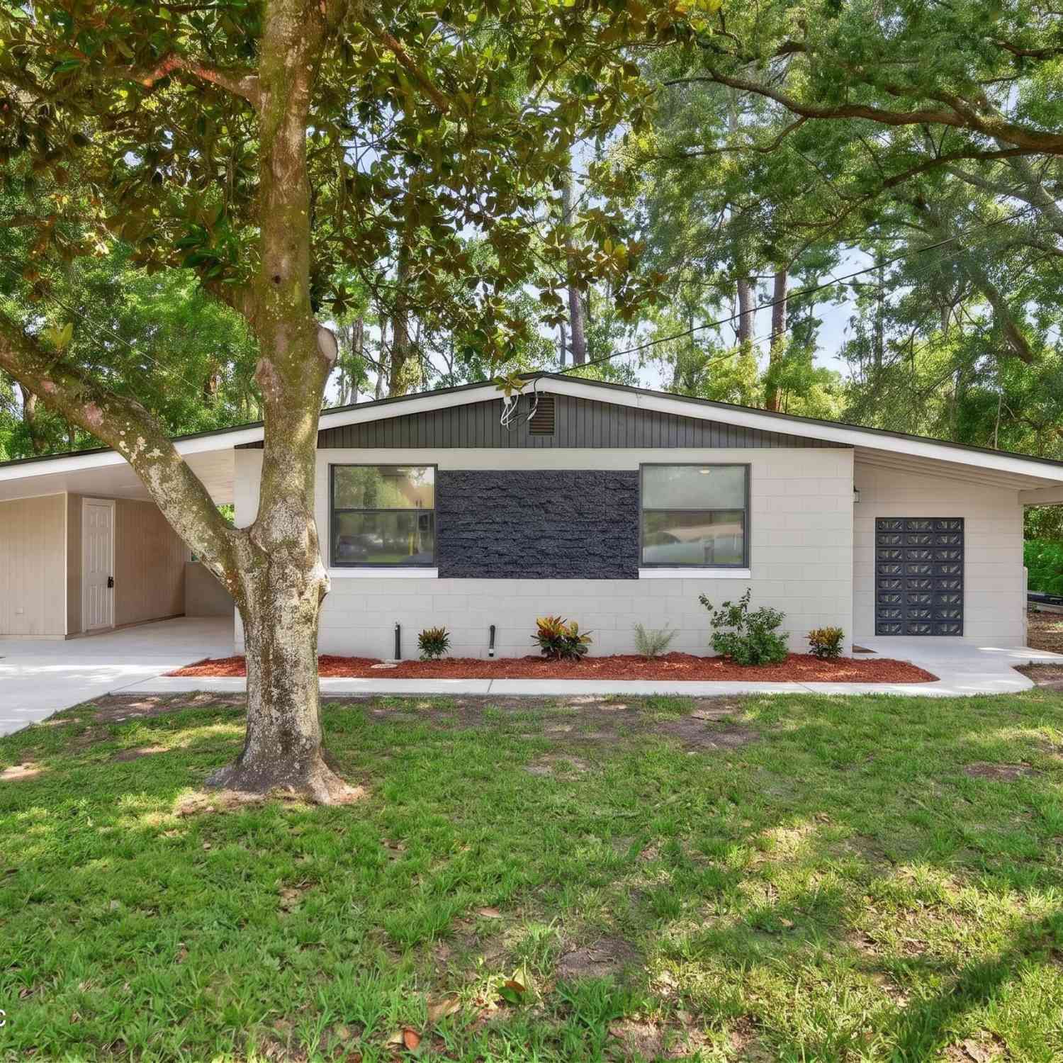 Homes For Sale - 6564 Todd Road<br/> Jacksonville, FL 32216