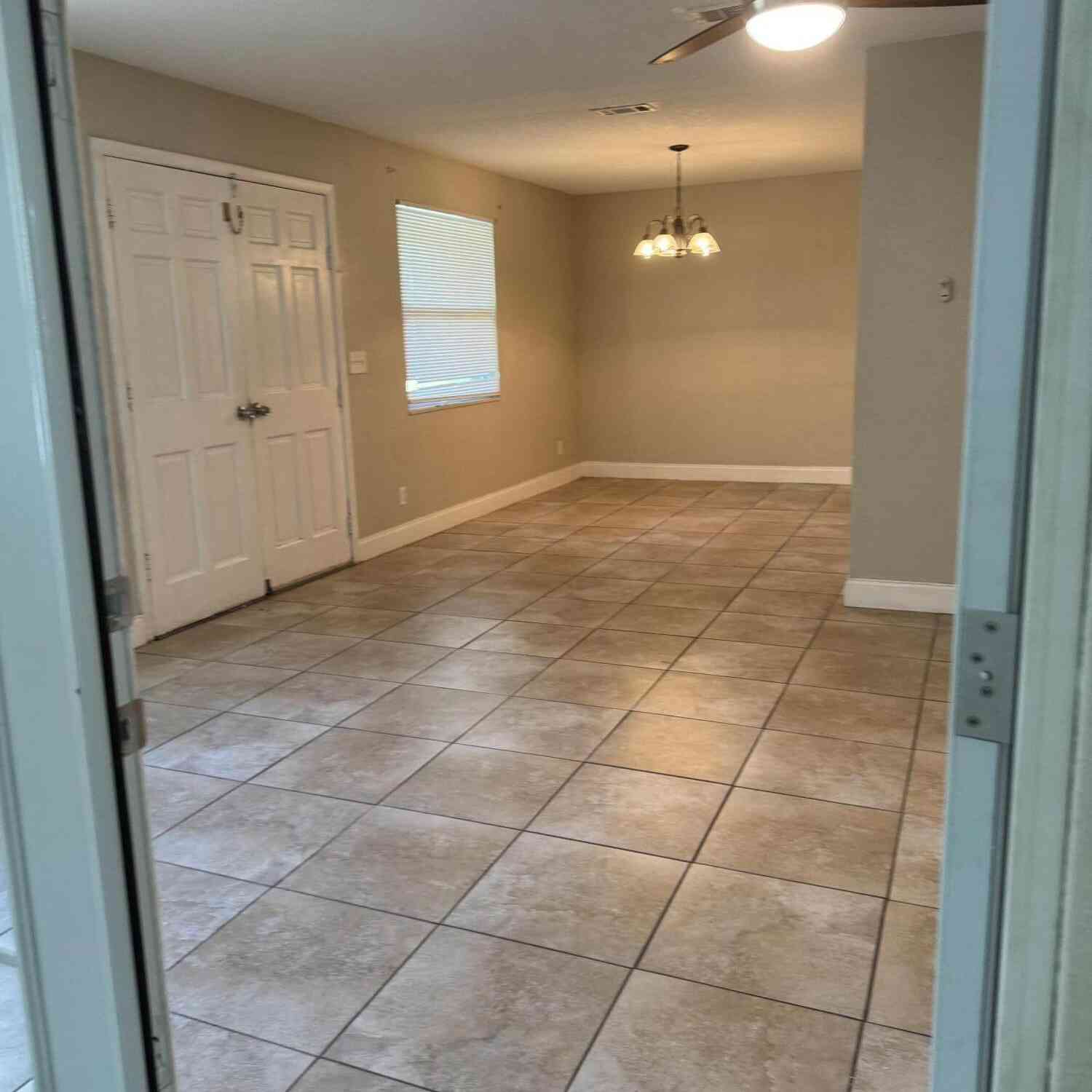 Homes For Rent - 3923 Harbor View Drive<br/> Jacksonville, FL 32208