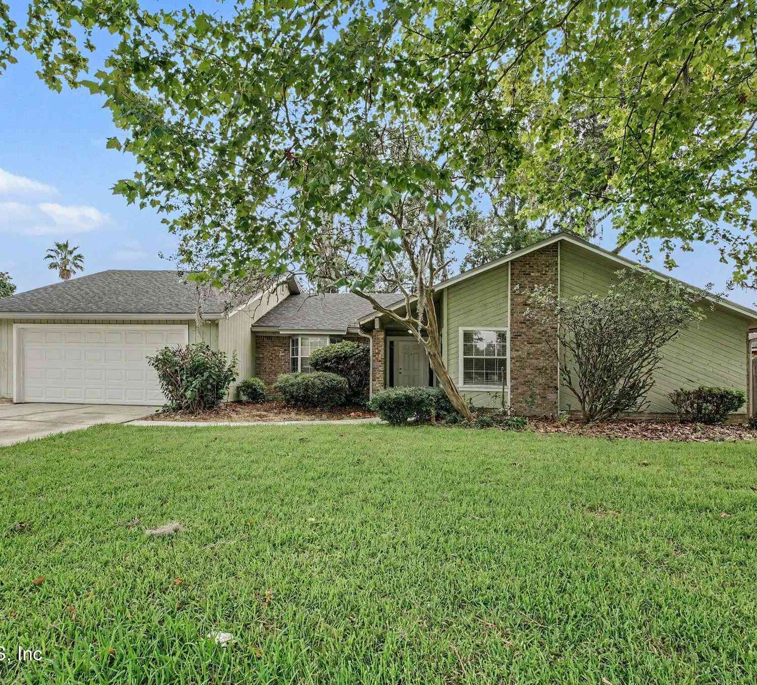 Homes For Sale - 516 Kevin Drive<br/> Orange Park, FL 32073