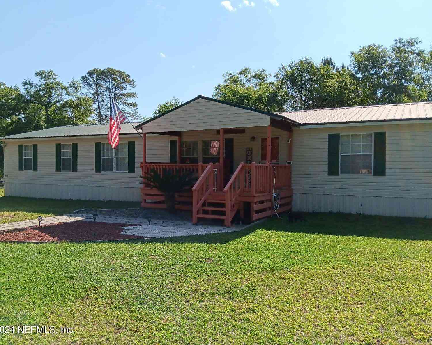 Mobile Home For Sale - 1901 Peregrine Place<br/> Middleburg, FL 32068