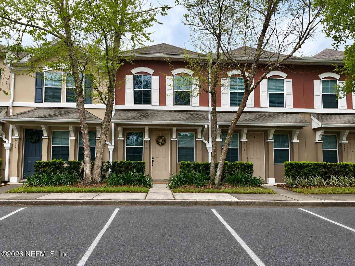 Townhouse For Rent - 6150 High Tide Boulevard<br/> Jacksonville, FL 32258