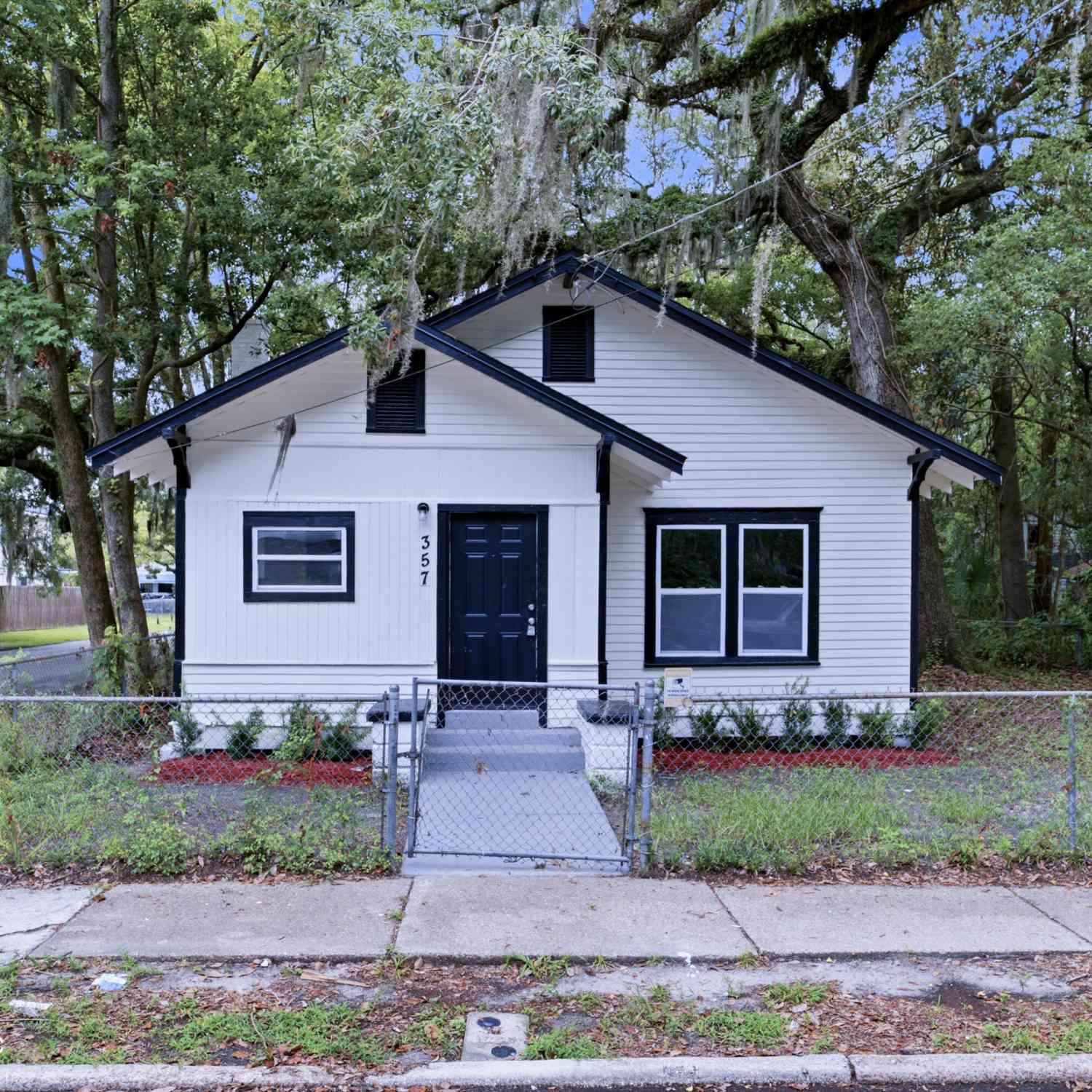 Homes For Rent - 357 Crystal Street<br/> Jacksonville, FL 32254