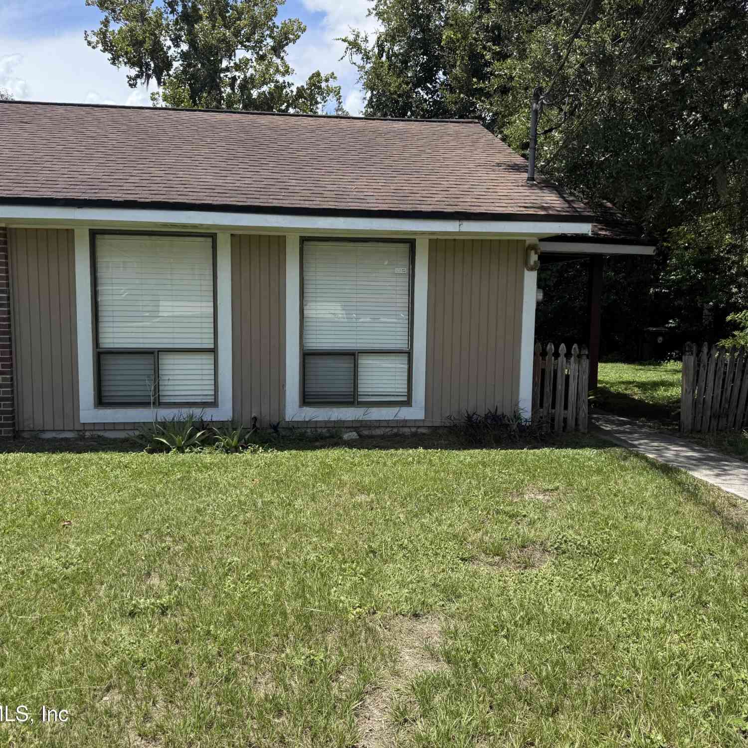 Multifamily For Rent - 808 Meadowbrook Drive #C<br/> Clay County, Orange Park, FL 32073