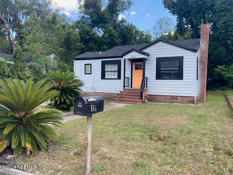 Homes For Sale - 516 E 58th Street<br/> Duval County, Jacksonville, FL 32208