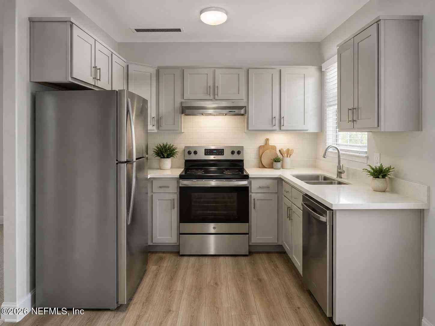 Apartment For Rent - 614 4th Street #B<br/> Duval County, Jacksonville Beach, FL 32250