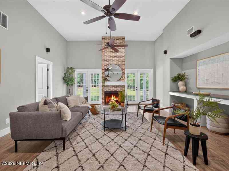 Homes For Sale - 1161 Whispering Pines Road<br/> St. Johns, FL 32259