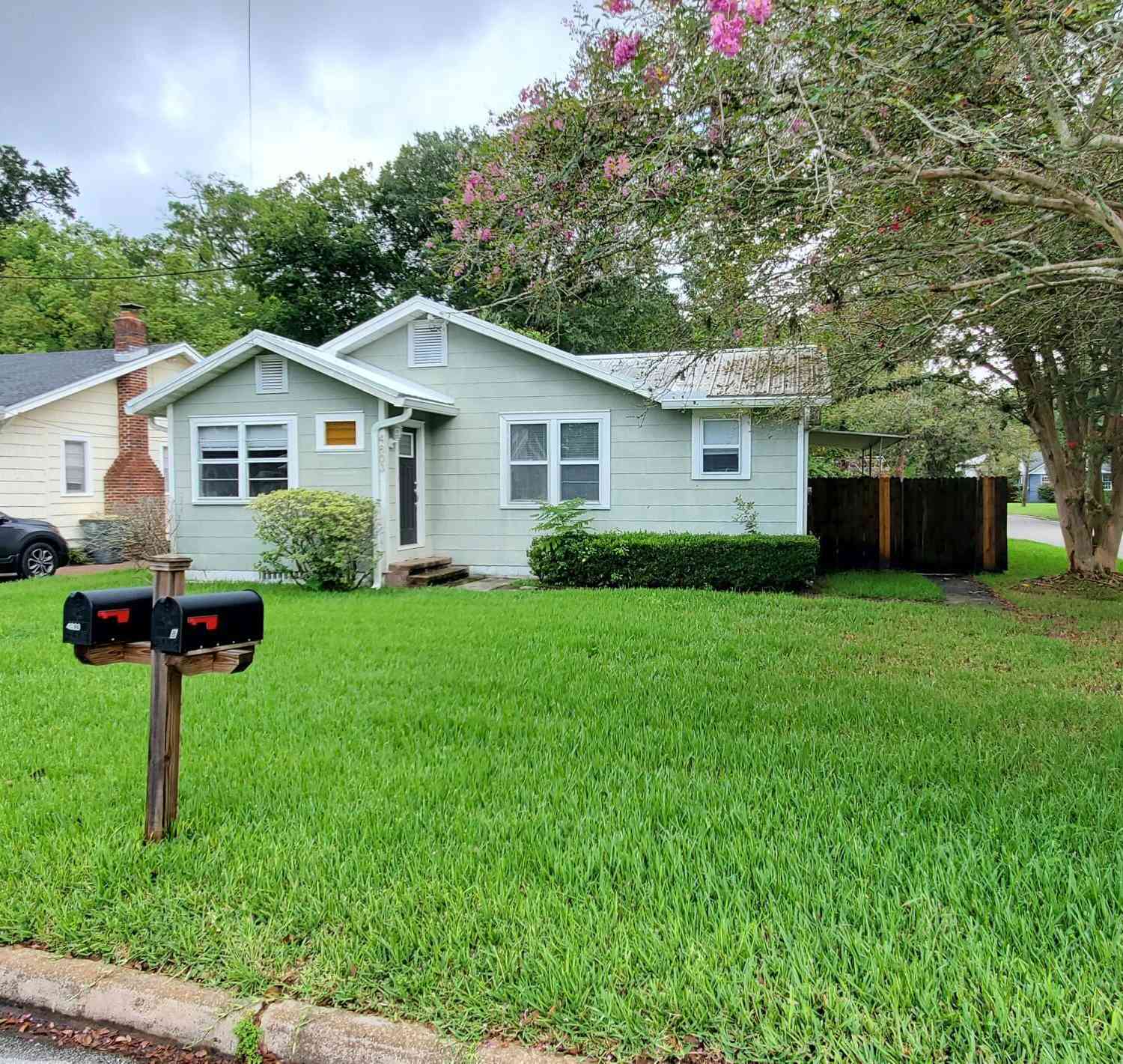 Homes For Rent - 4803 French Street<br/> Jacksonville, FL 32205