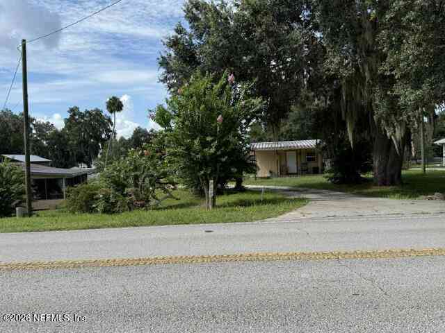 Homes For Sale - 24740/2472 E Hwy 316 #24740/24724<br/> Salt Springs, FL 32134