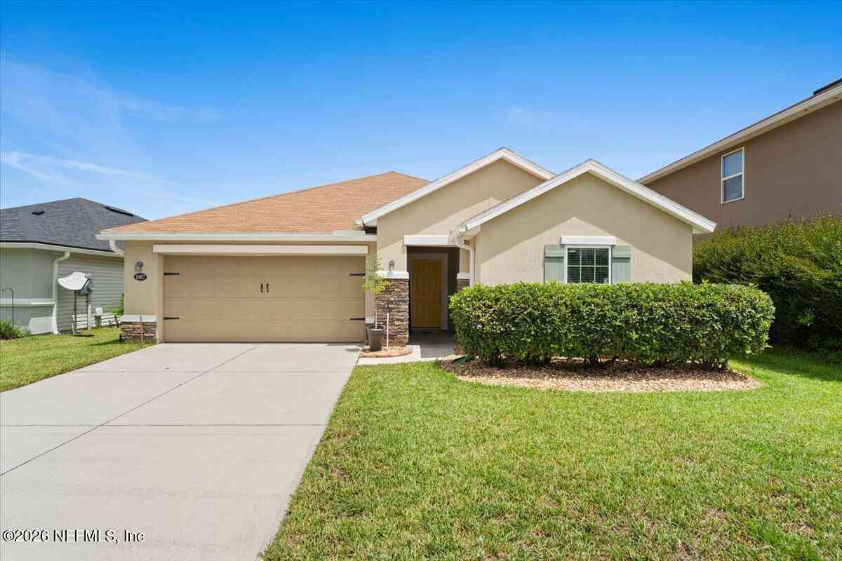 Homes For Sale - 16007 Hutton Lane<br/> Duval County, Jacksonville, FL 32218