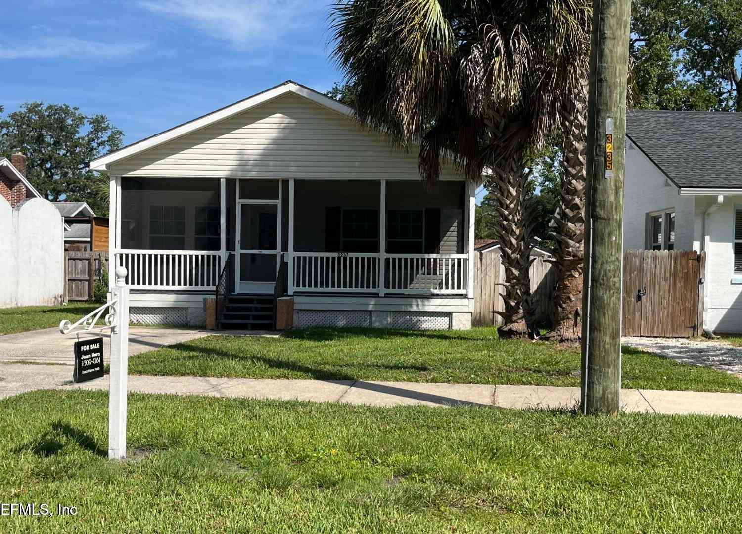 Homes For Rent - 3237 Mayflower Street<br/> Jacksonville, FL 32205