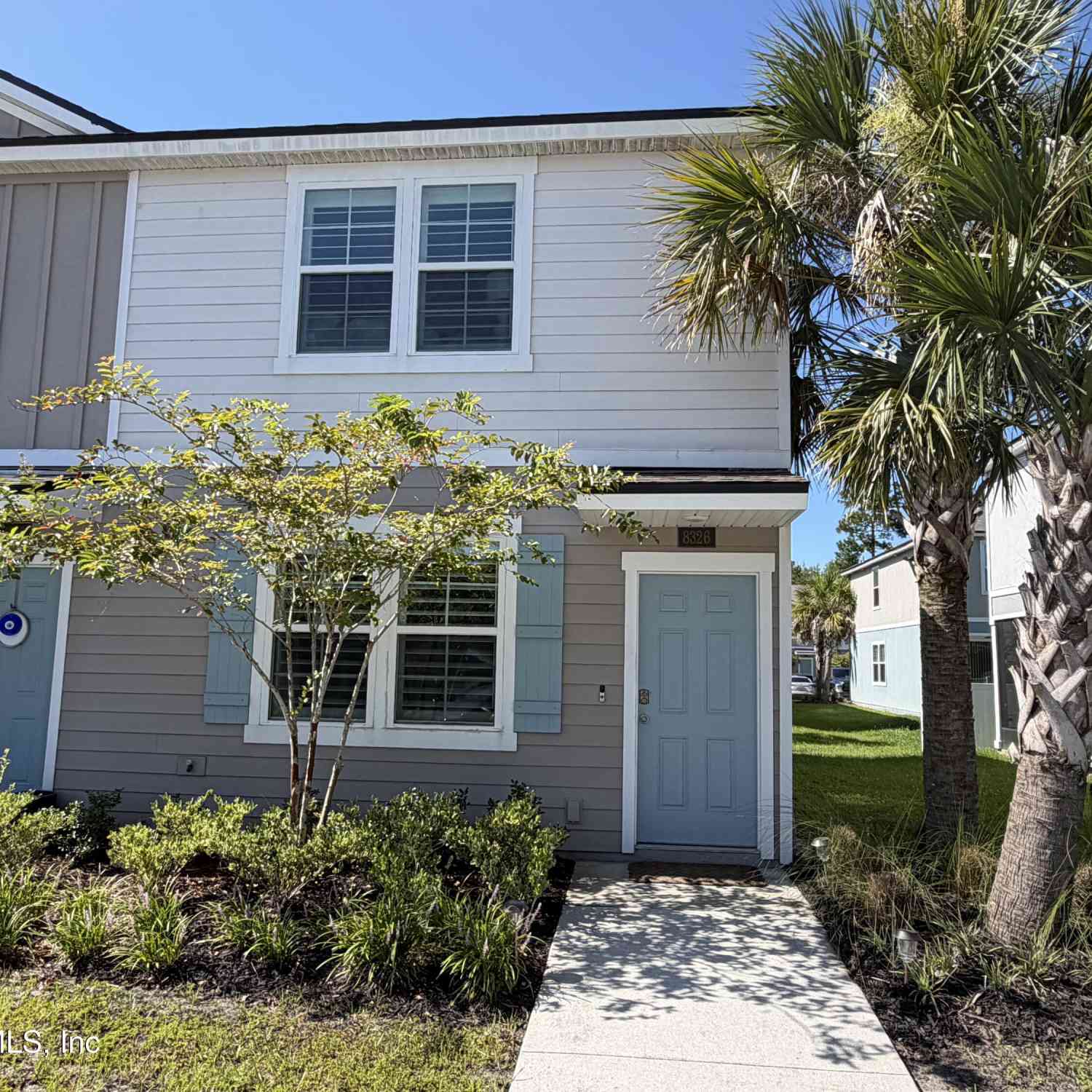 Townhouse For Rent - 8326 Zenith Circle<br/> Jacksonville, FL 32256