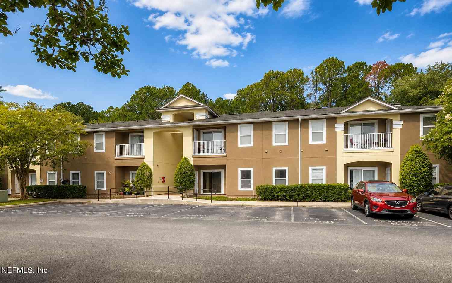 Condo For Rent - 7920 Merrill Road #1803<br/> Jacksonville, FL 32277