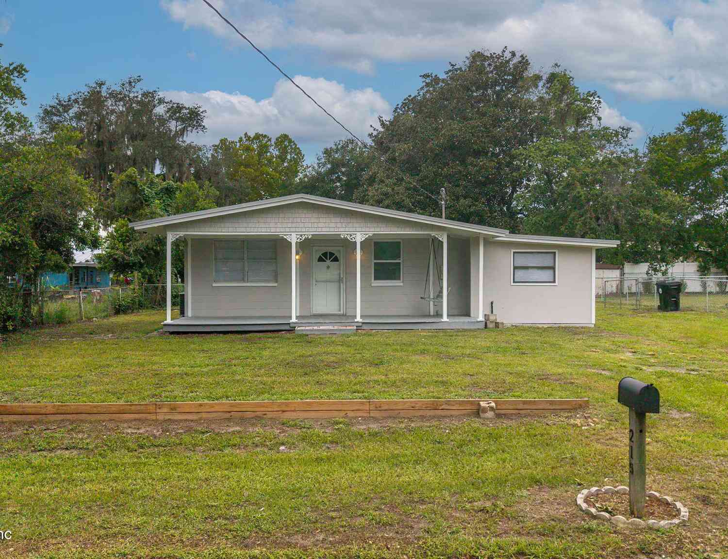 Homes For Sale - 215 Hilltop Drive<br/> Orange Park, FL 32073