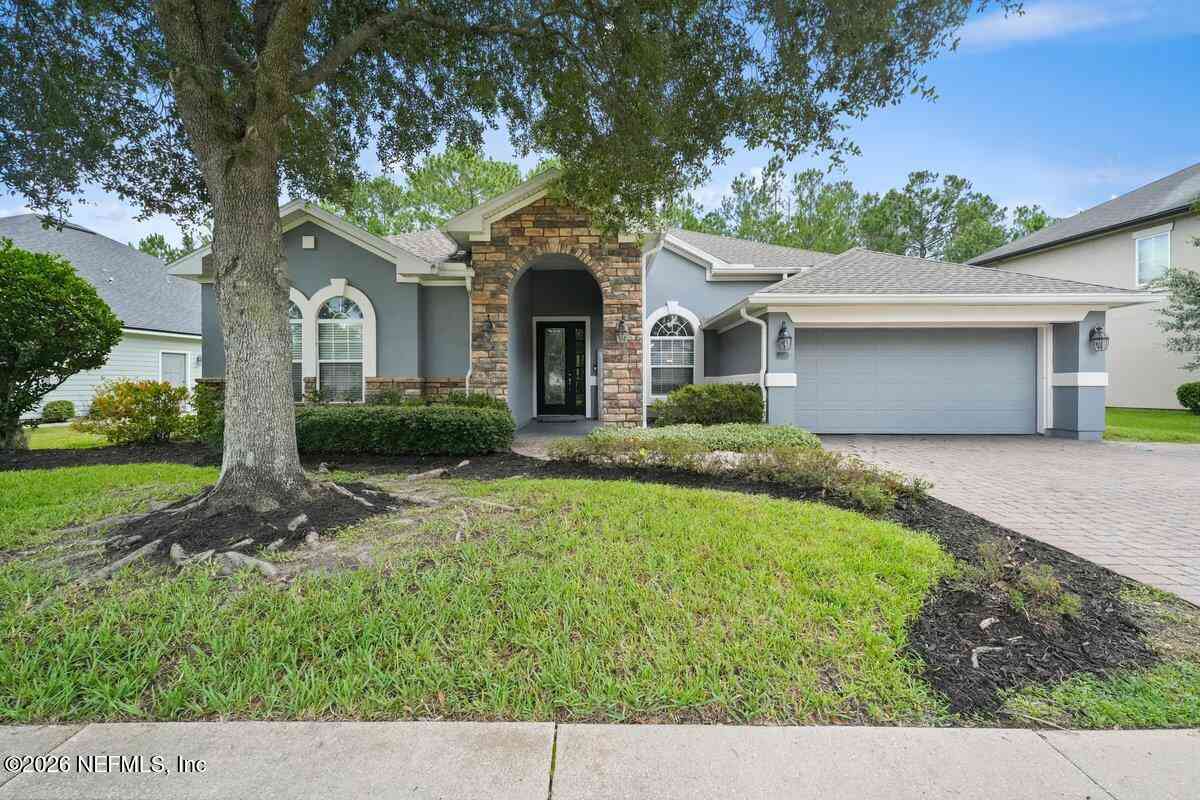 Homes For Sale - 1103 Southern Hills Drive<br/> Orange Park, FL 32065