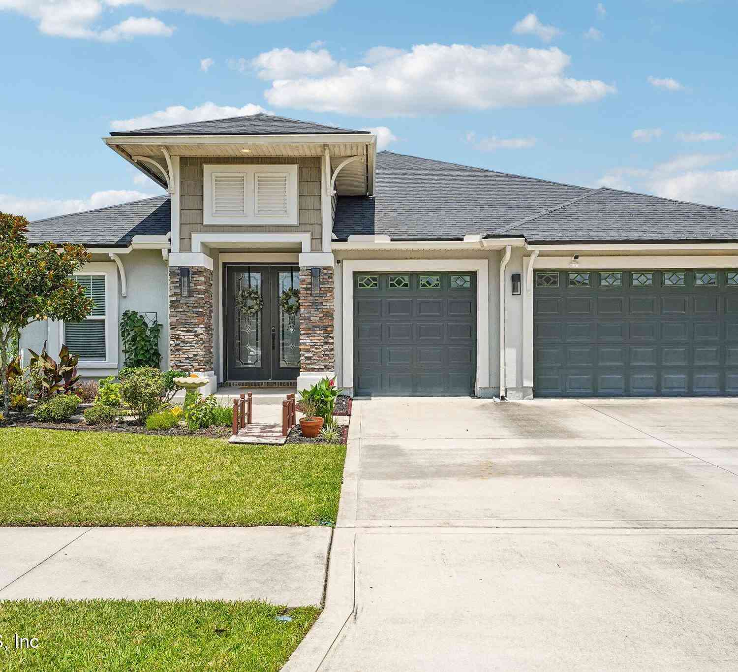 Homes For Sale - 3859 Arbor Mill Circle<br/> Orange Park, FL 32065